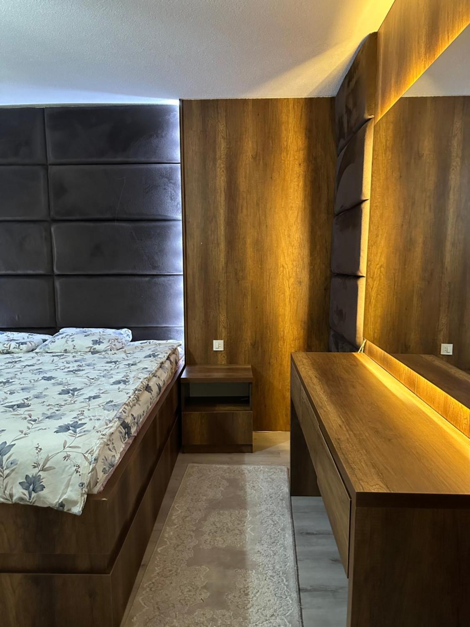 Skyline Apartment 2 Печ Екстериор снимка