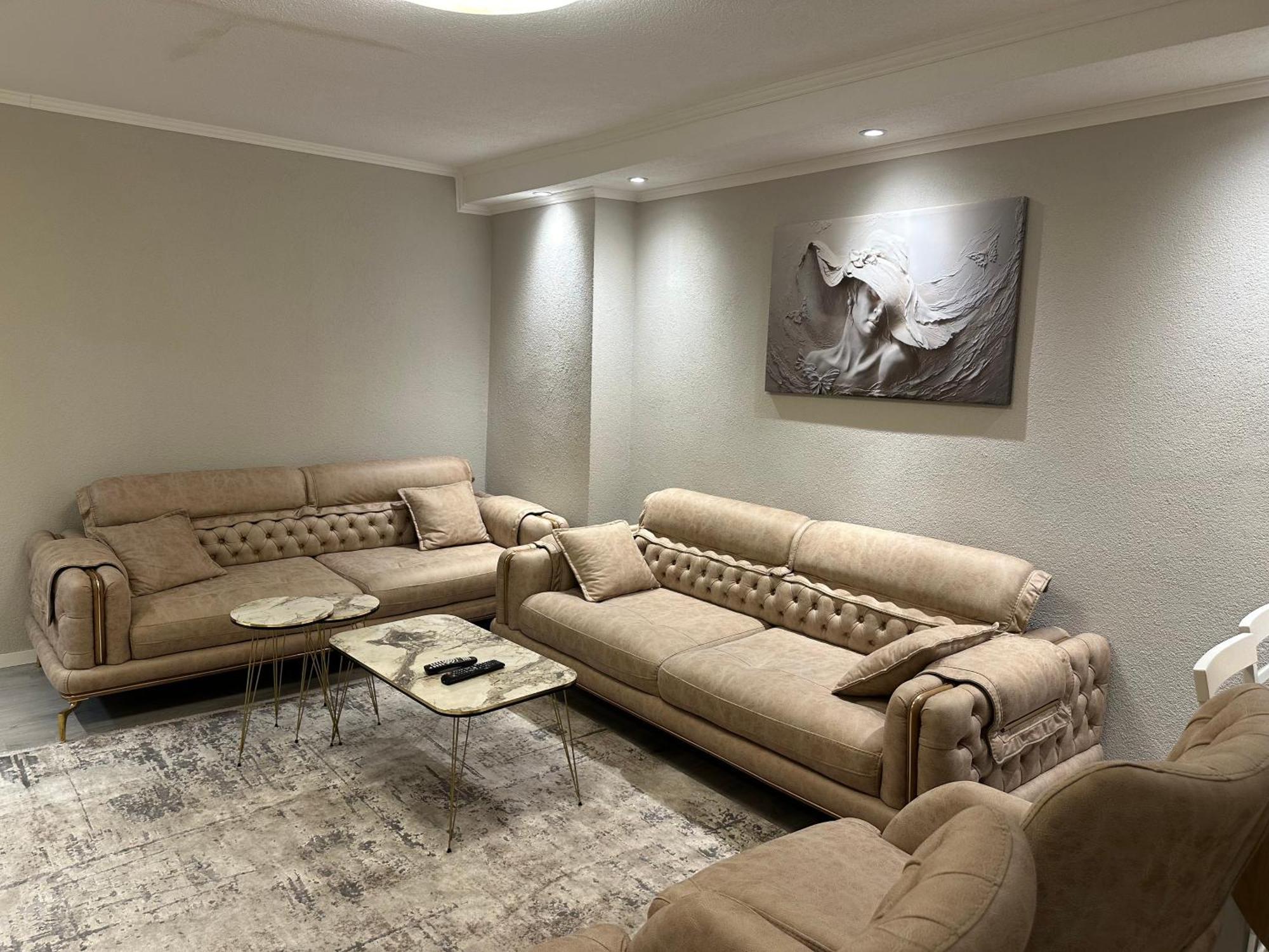 Skyline Apartment 2 Печ Екстериор снимка