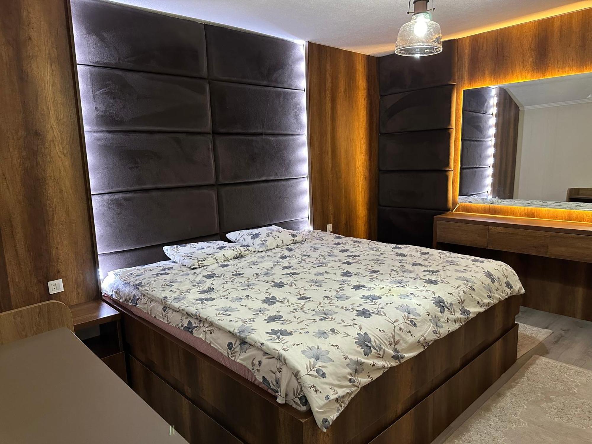 Skyline Apartment 2 Печ Екстериор снимка