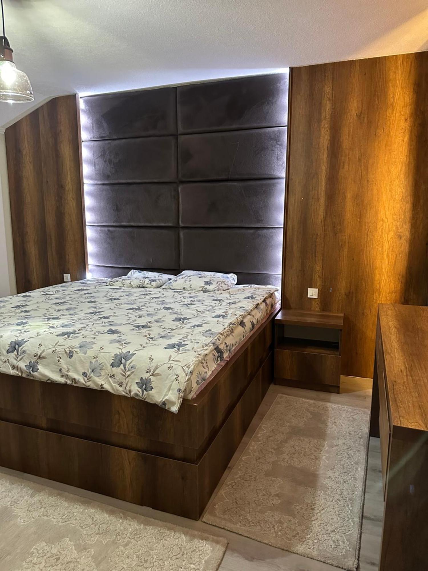 Skyline Apartment 2 Печ Екстериор снимка