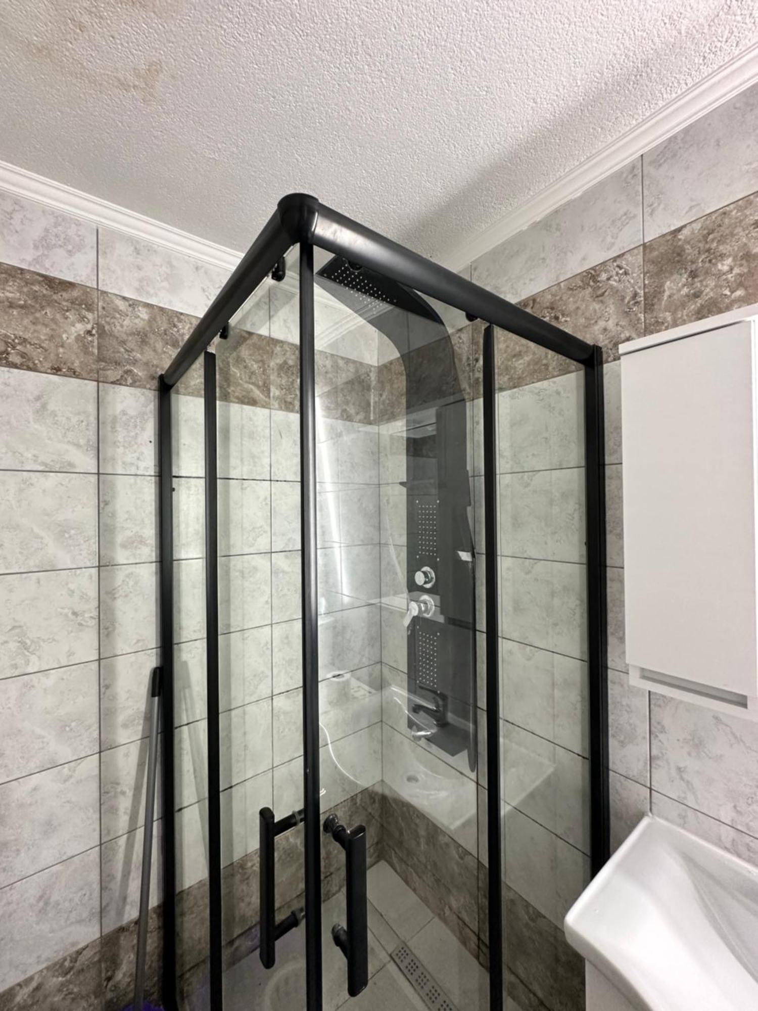 Skyline Apartment 2 Печ Екстериор снимка