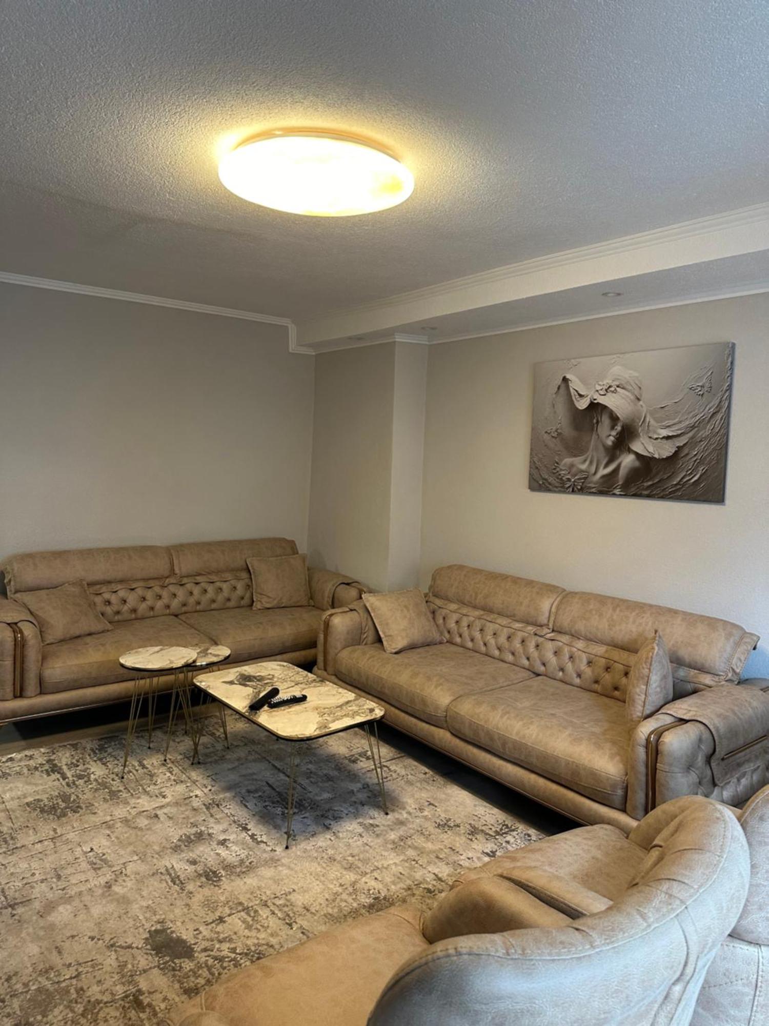 Skyline Apartment 2 Печ Екстериор снимка