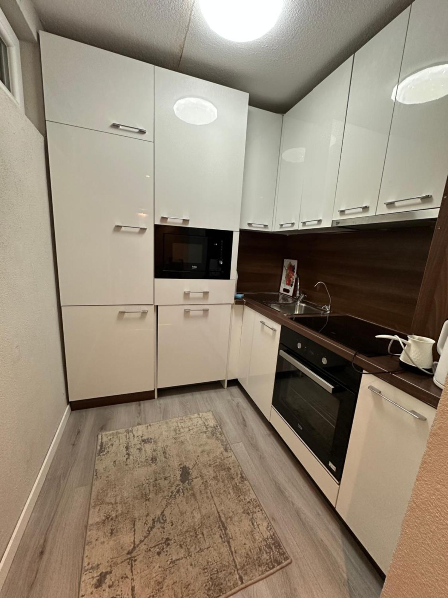 Skyline Apartment 2 Печ Екстериор снимка